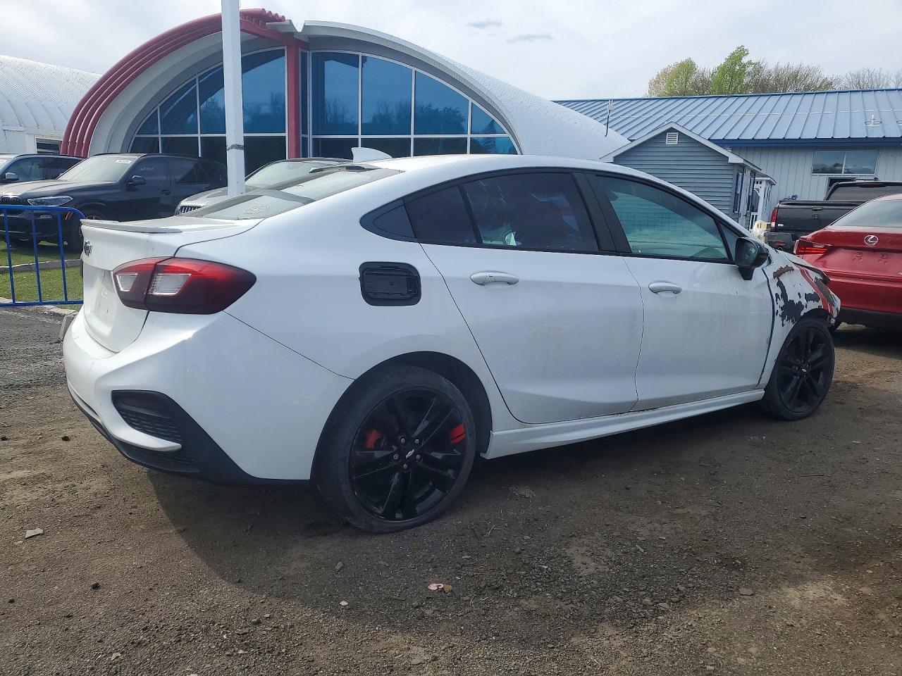 2018 Chevrolet Cruze Lt - Фото 3
