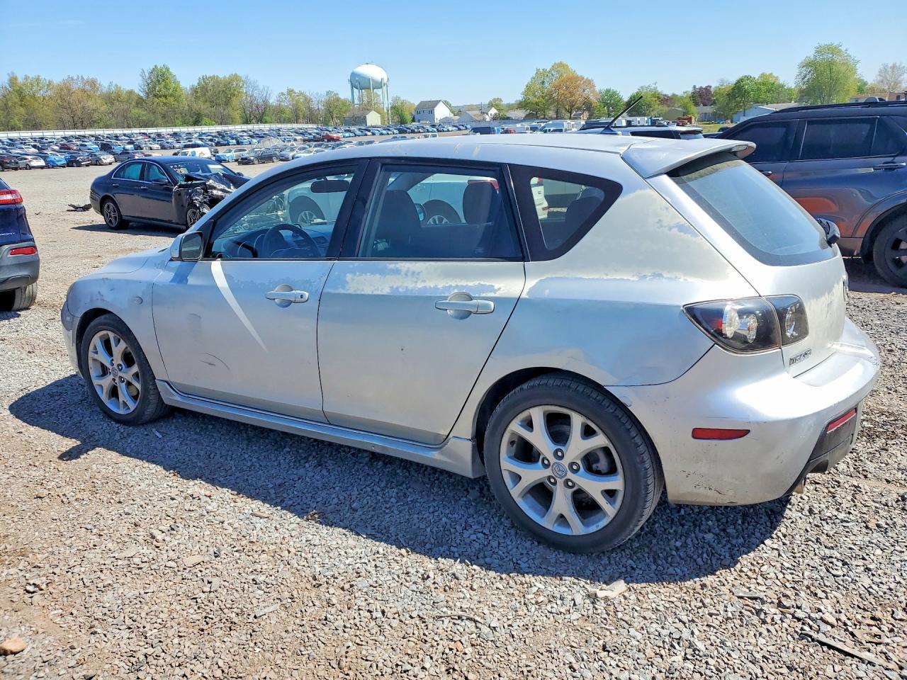 2009 Mazda 3 S - Image 2