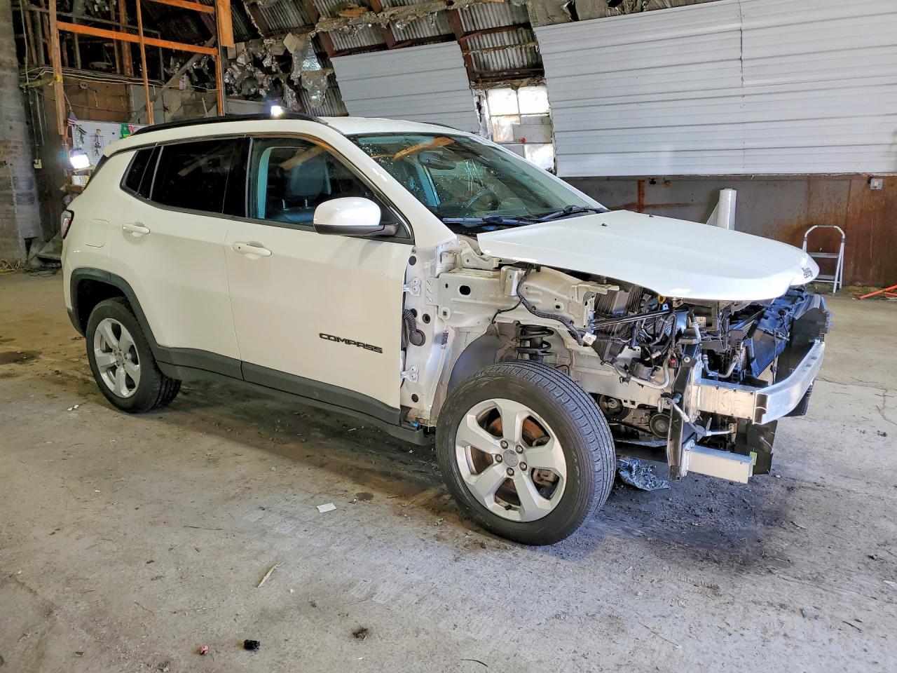 2021 Jeep Compass Latitude - Image 4