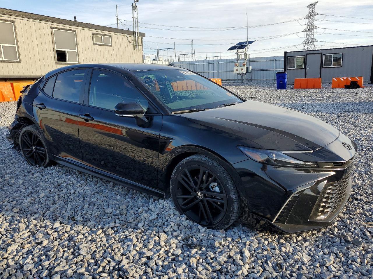 2026 Toyota Camry Nightshade - Фото 4