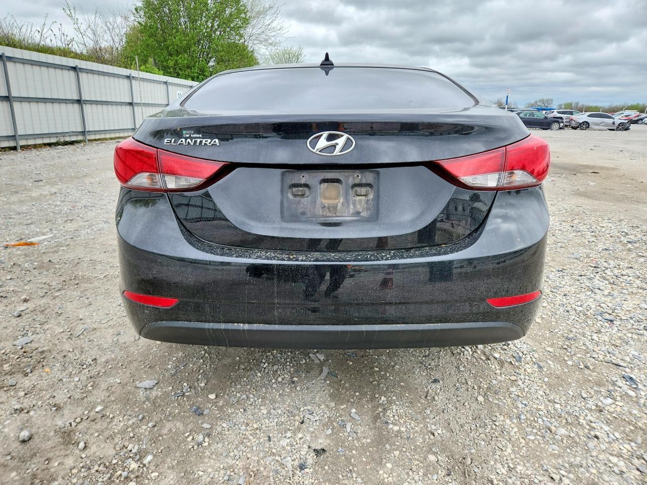 2016 Hyundai Elantra Se - Фото 6