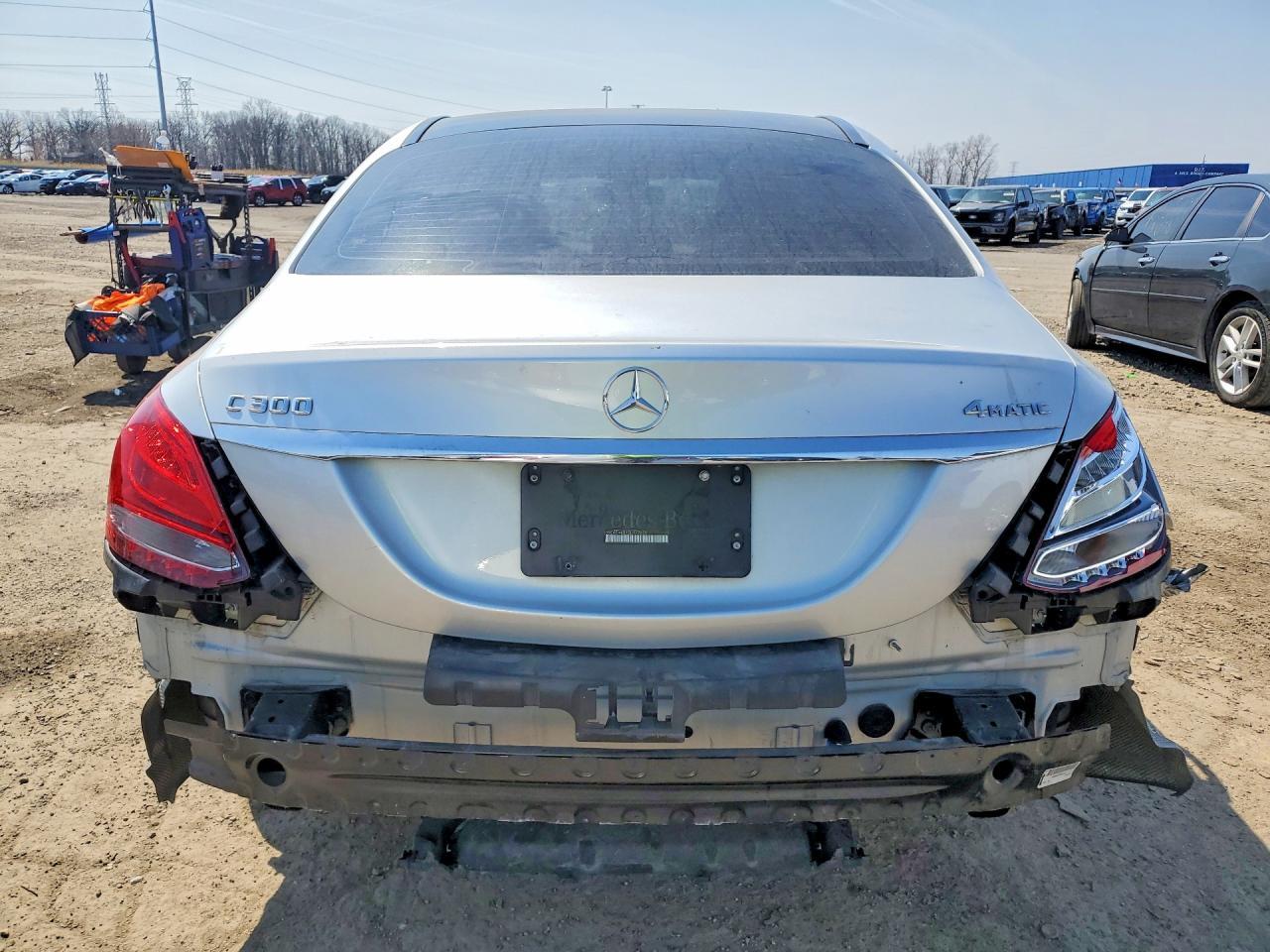 2016 Mercedes-Benz C 300 4Matic - Фото 6