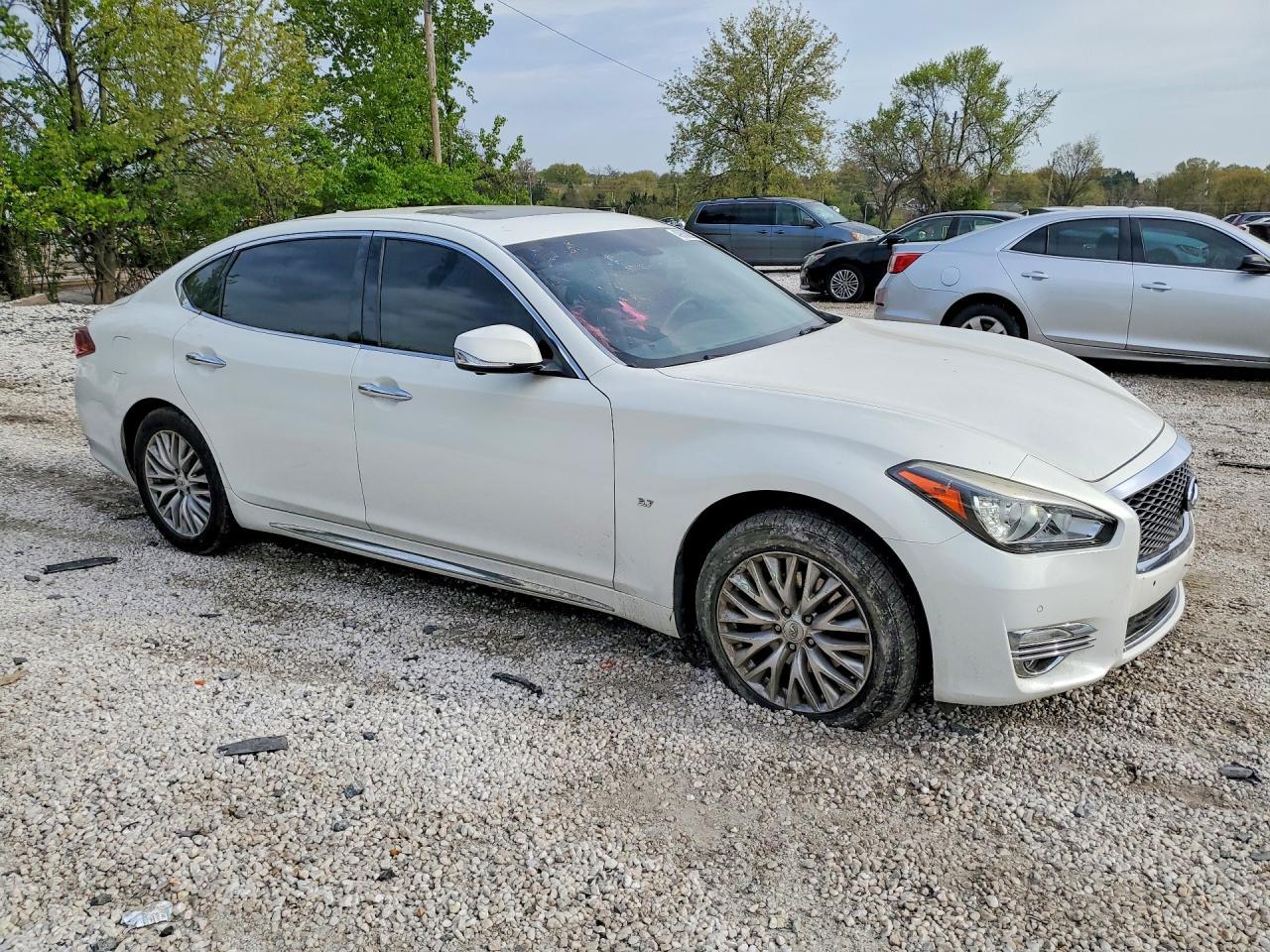 2015 Infiniti Q70L 3.7 - Фото 4