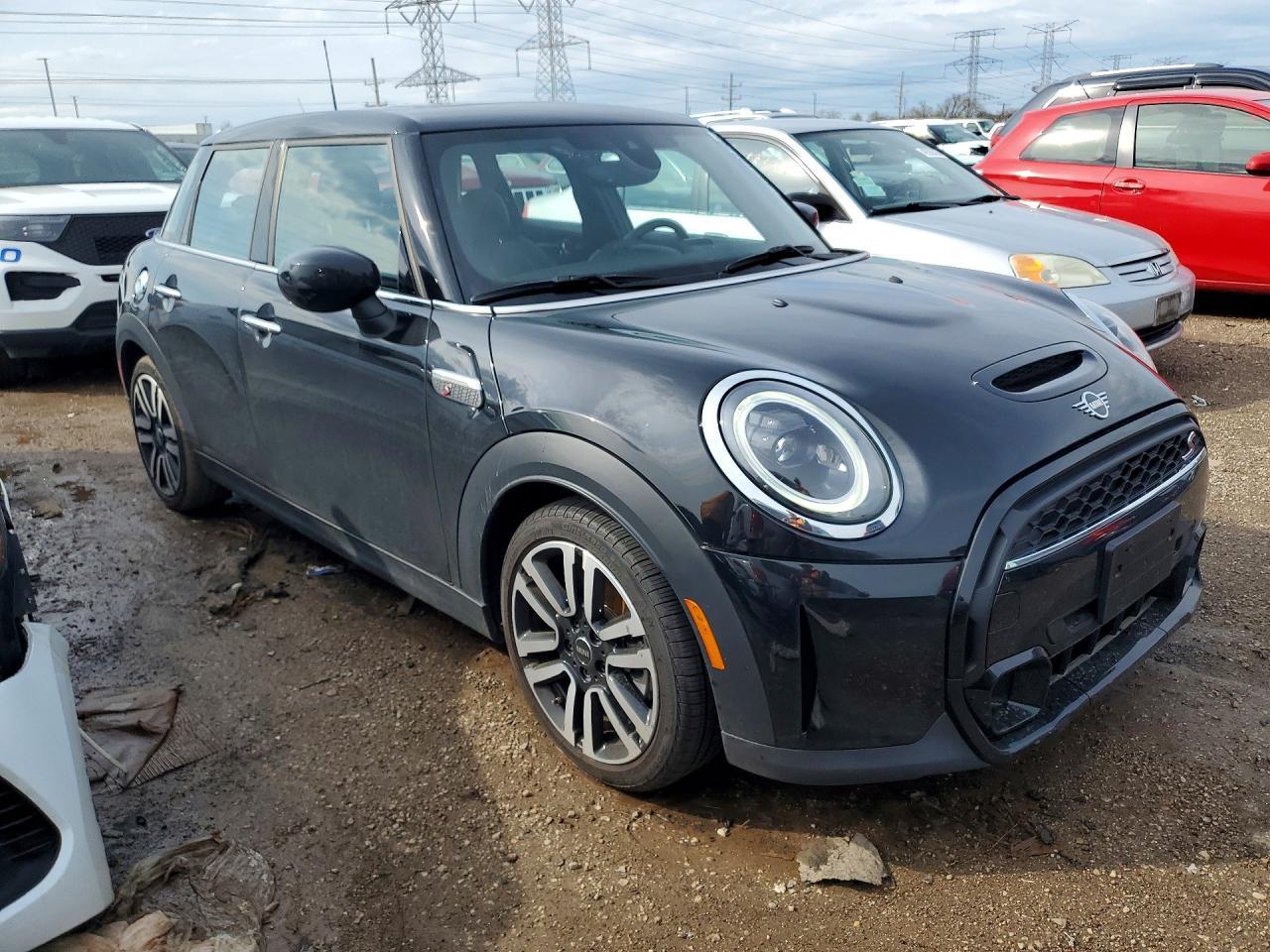 2023 Mini Cooper S - Image 4