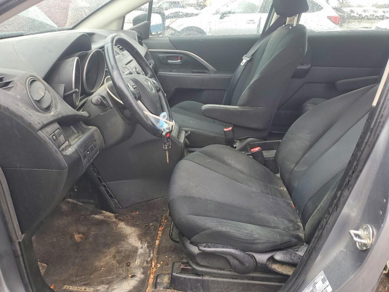2014 Mazda 5 Touring - Image 7
