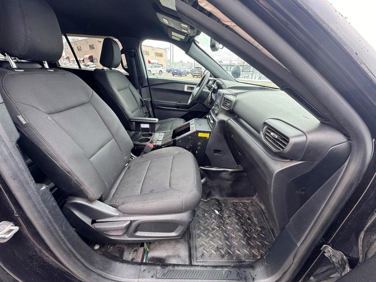 2020 Ford Explorer Police Interceptor - Фото 5