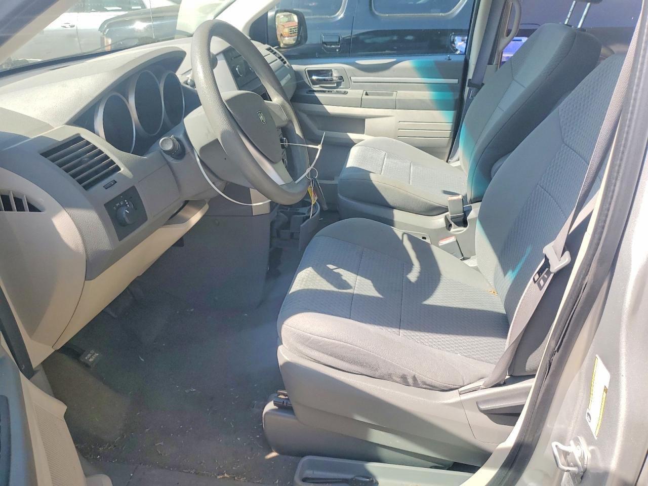 2010 Dodge Grand Caravan Se - Фото 7
