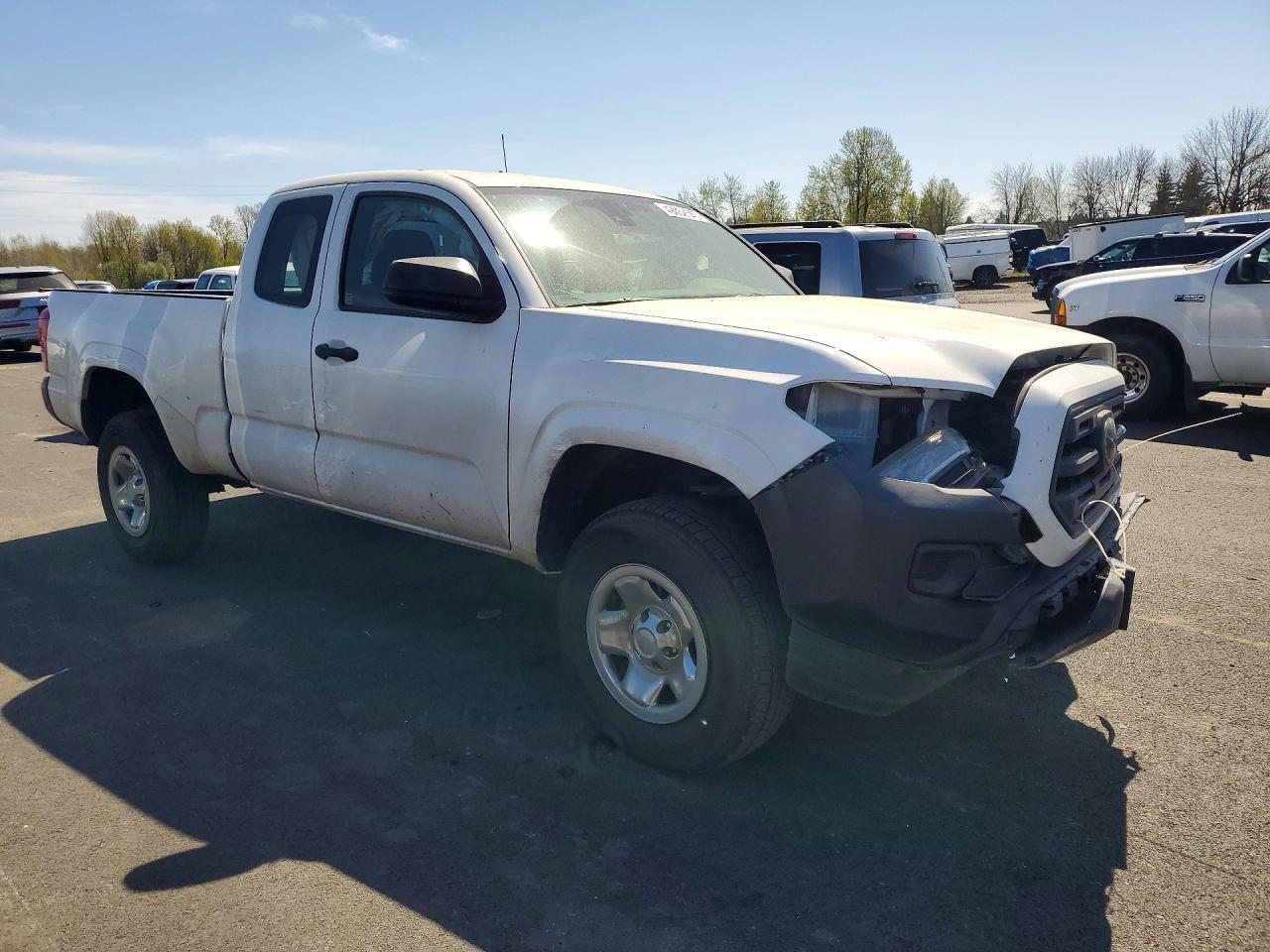 2018 Toyota Tacoma Sr - Фото 4