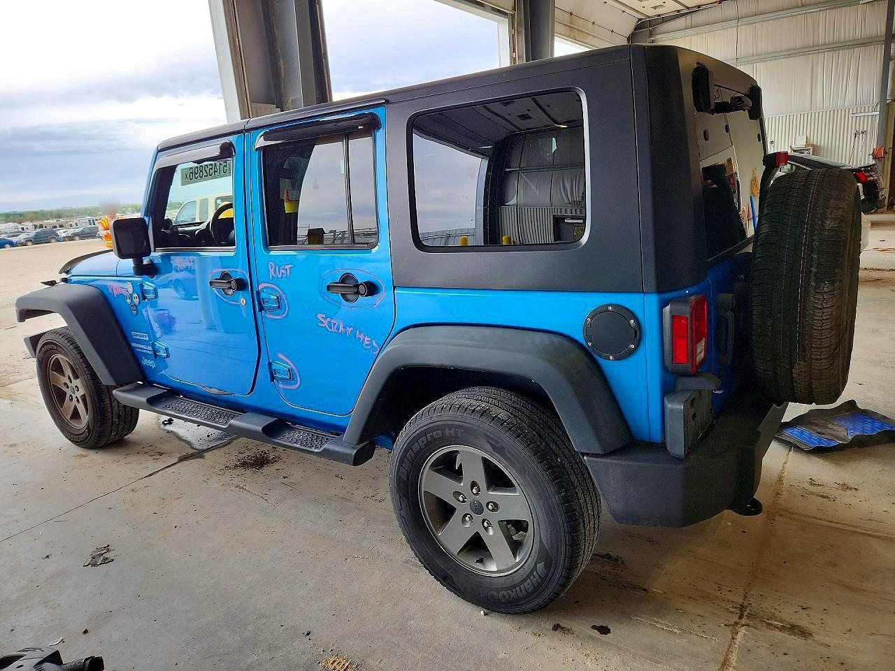 2010 Jeep Wrangler Unlimited Sport - Image 2