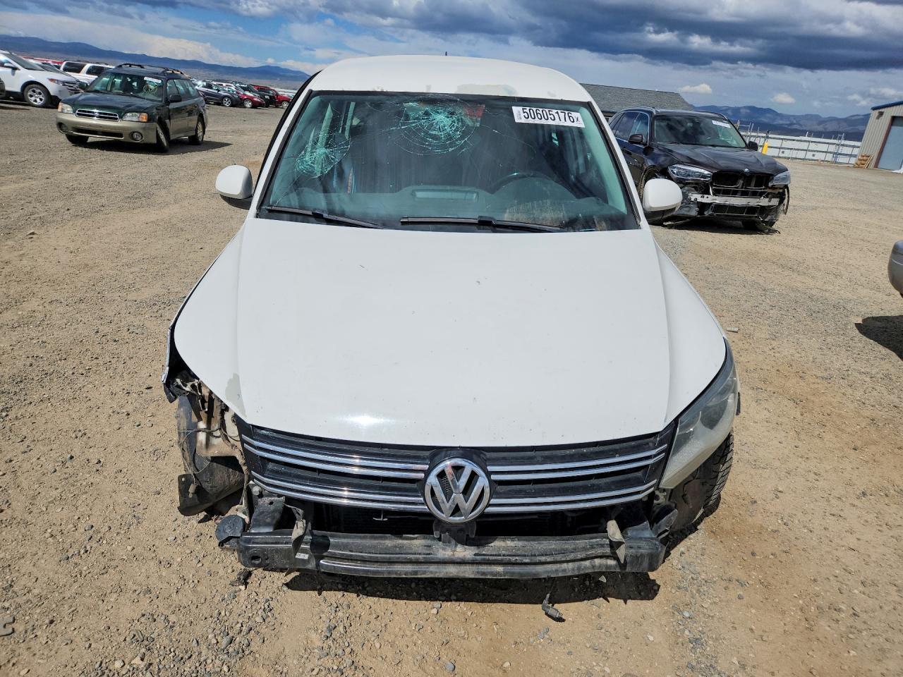 2013 Volkswagen Tiguan S - Image 5