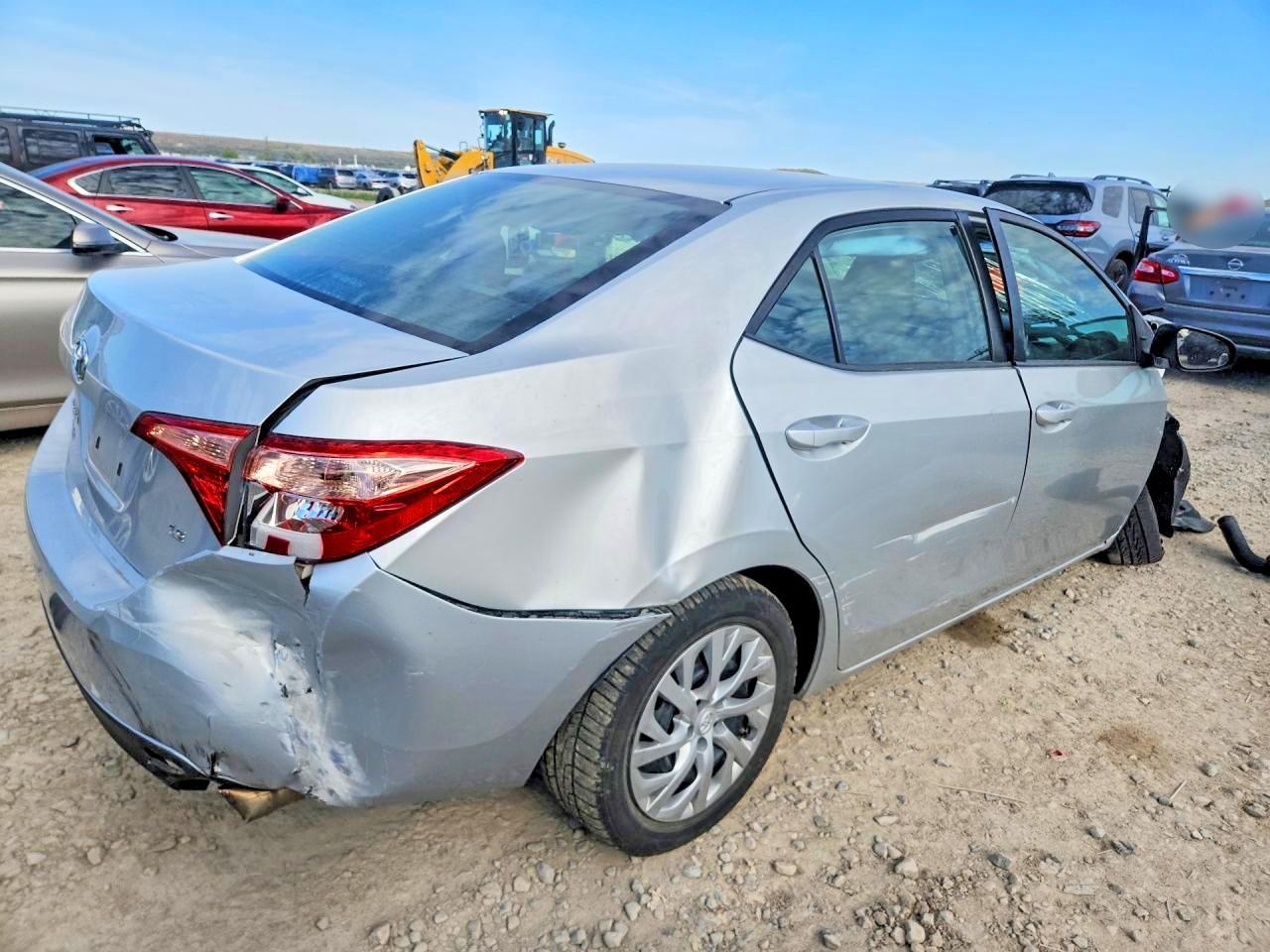 2018 Toyota Corolla Le - Фото 3