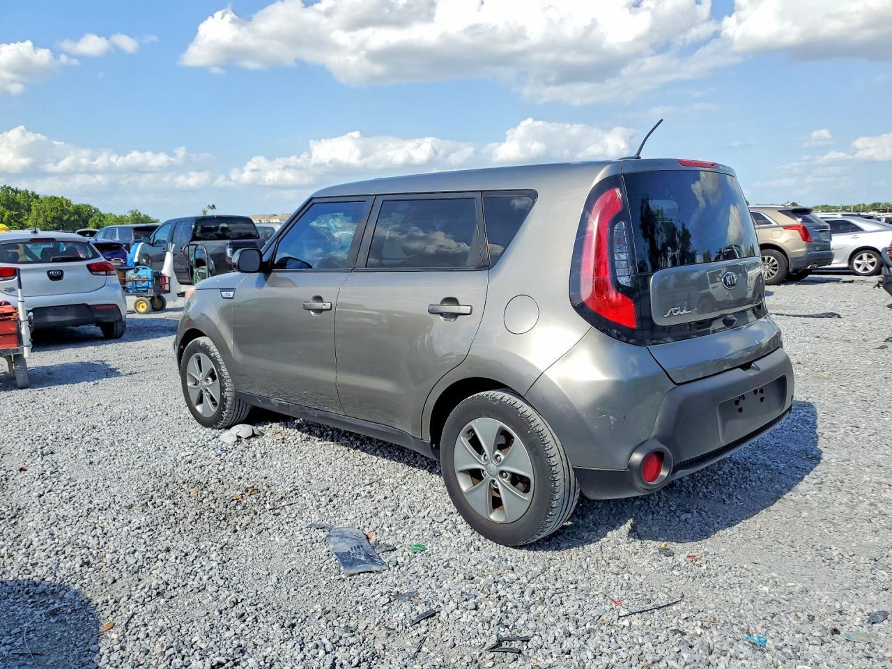 2015 Kia Soul Base - Image 2