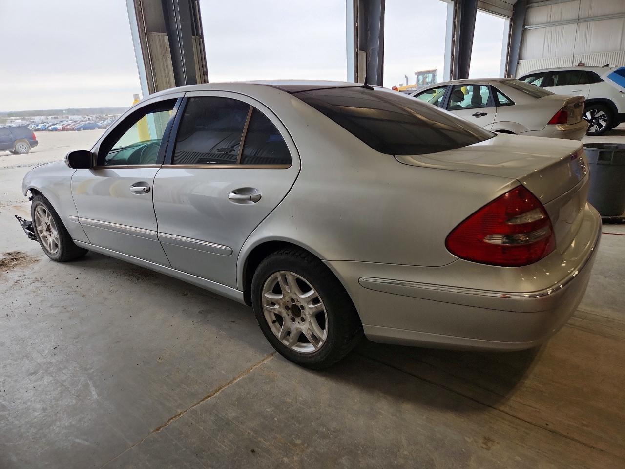 2005 Mercedes-Benz E 320 Cdi - Image 2