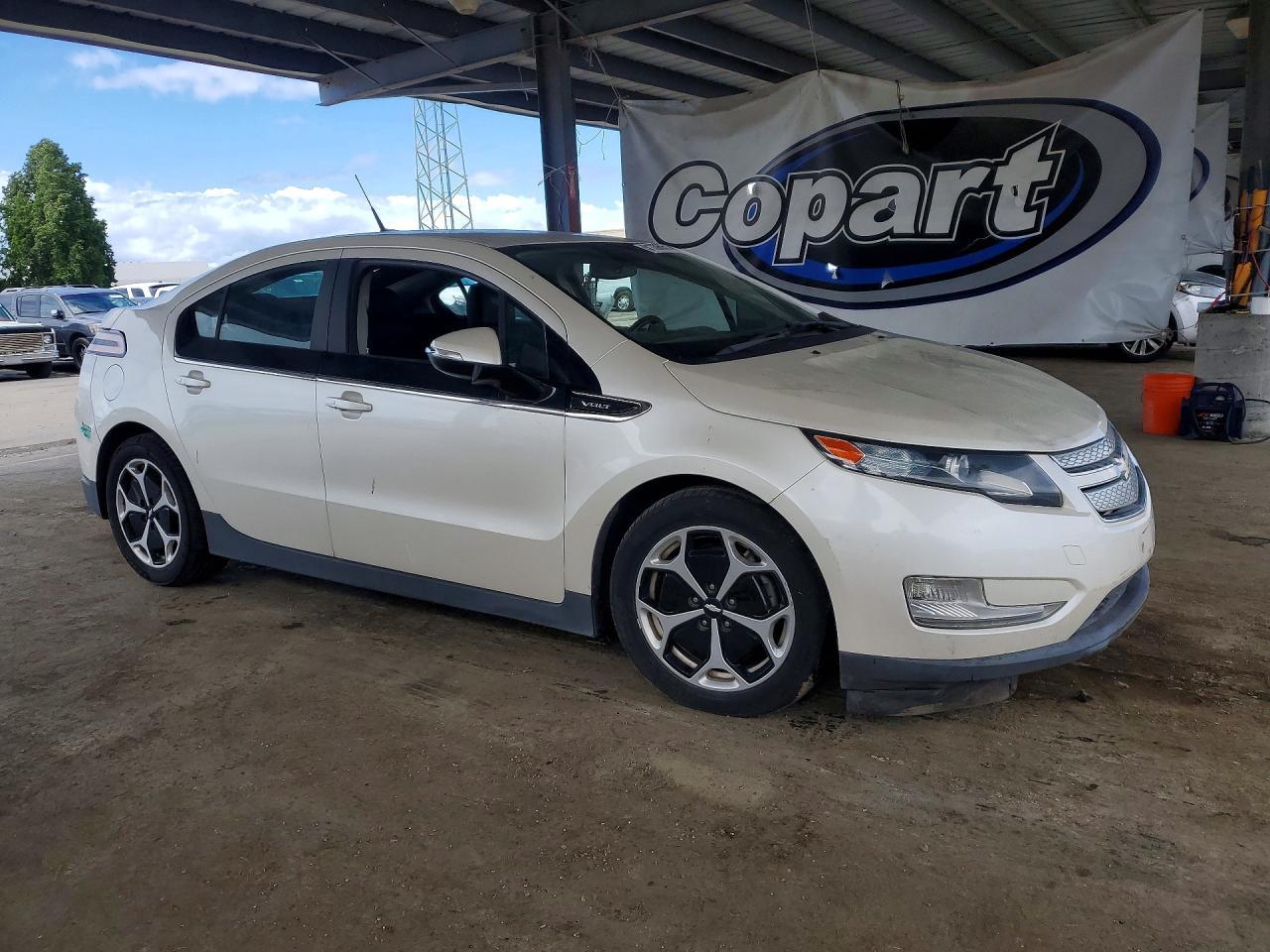 2013 Chevrolet Volt - Фото 4