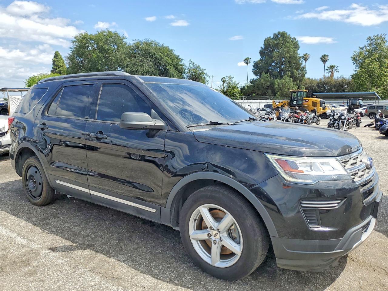 2018 Ford Explorer Xlt - Фото 4