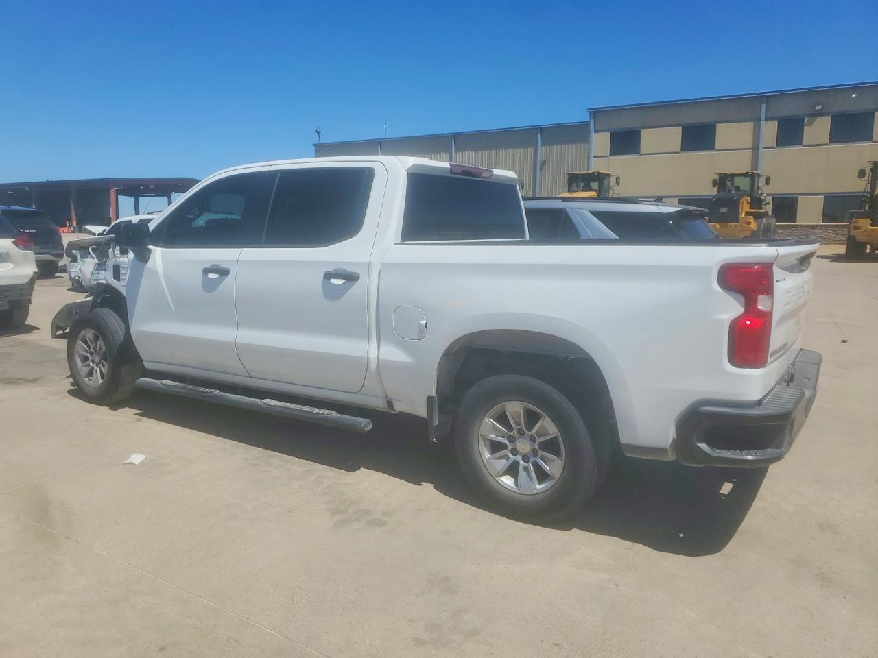2019 Chevrolet Silverado C1500 - Фото 2