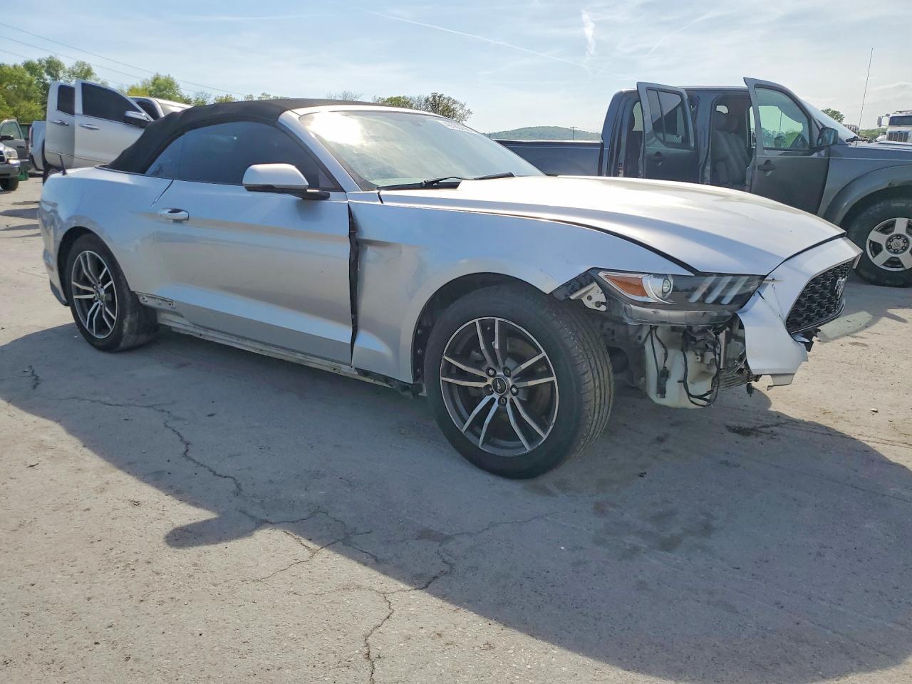 2017 Ford Mustang - Фото 4