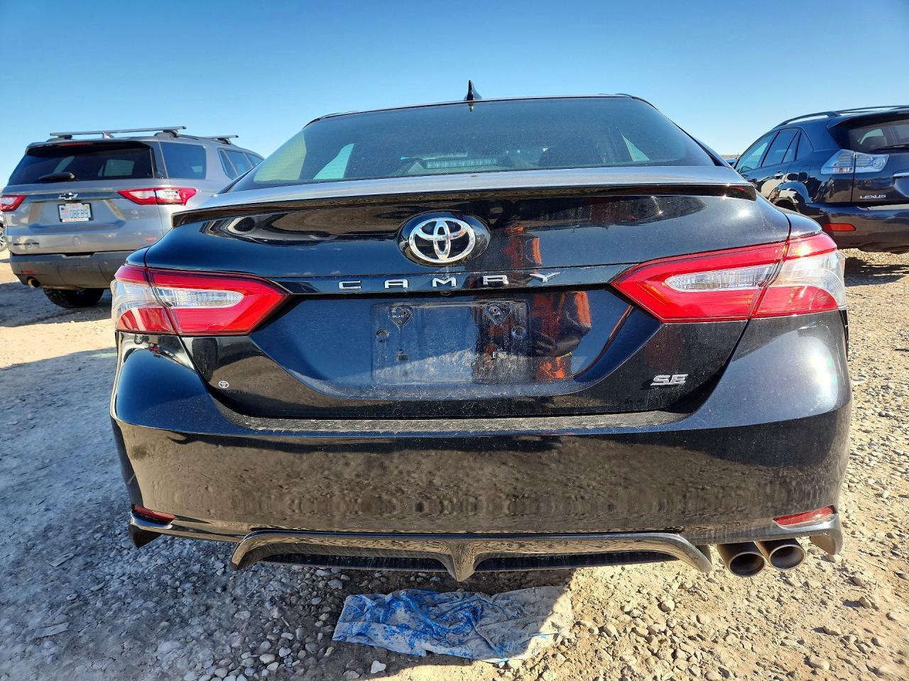 2019 Toyota Camry Se - Фото 6