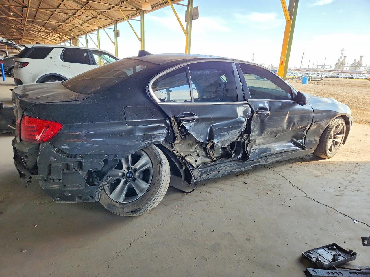 2013 BMW 528 I - Фото 3
