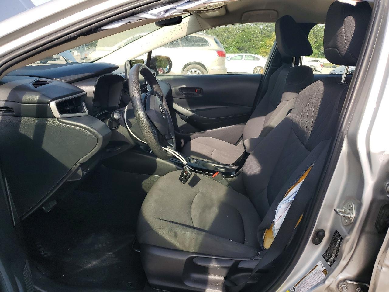 2022 Toyota Corolla Le - Image 7