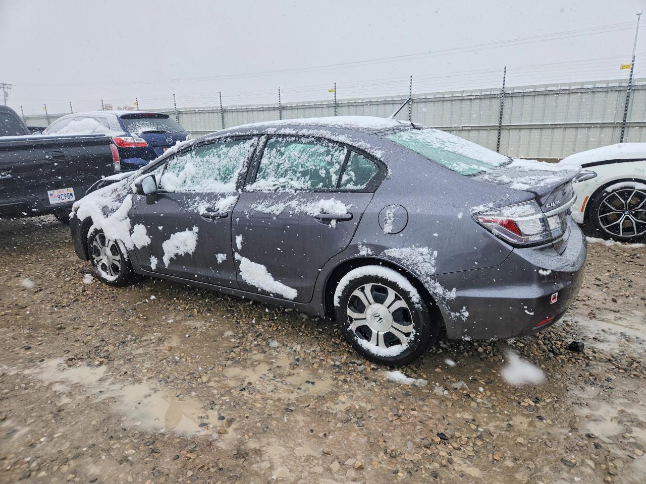 2015 Honda Civic Hybrid - Фото 2