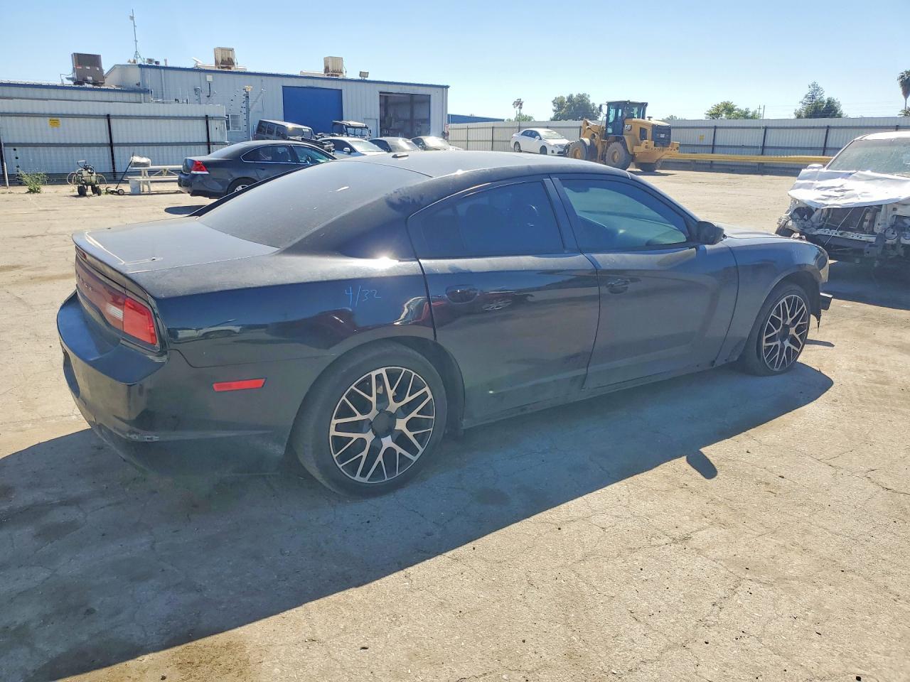 2013 Dodge Charger Sxt - Фото 3