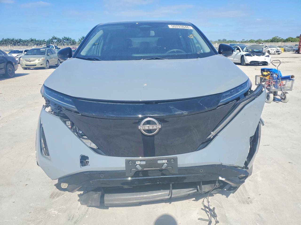 2025 Nissan Ariya Engage E-4Orce - Фото 5