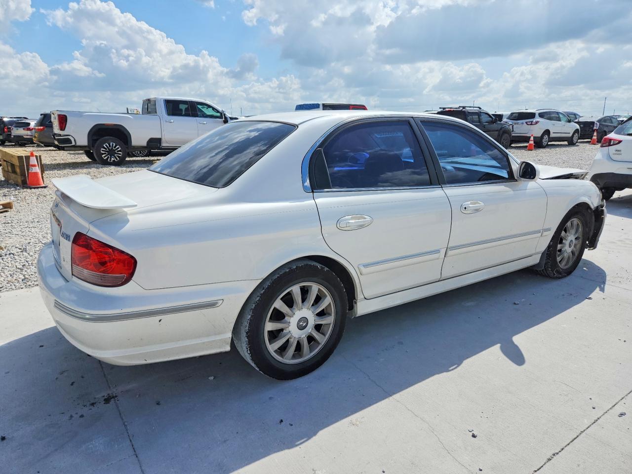 2004 Hyundai Sonata Gls - Фото 3