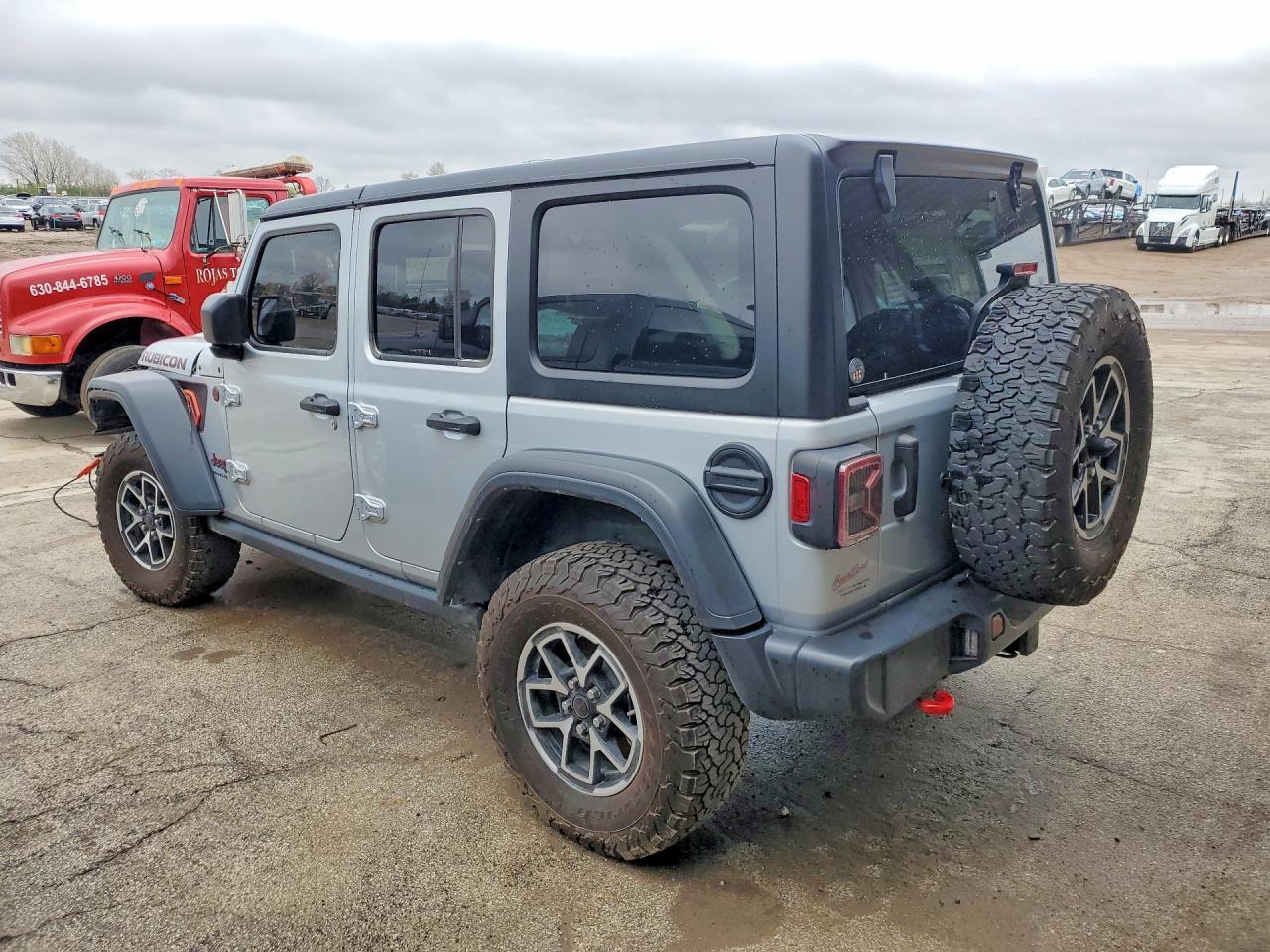 2023 Jeep Wrangler Rubicon - Фото 2