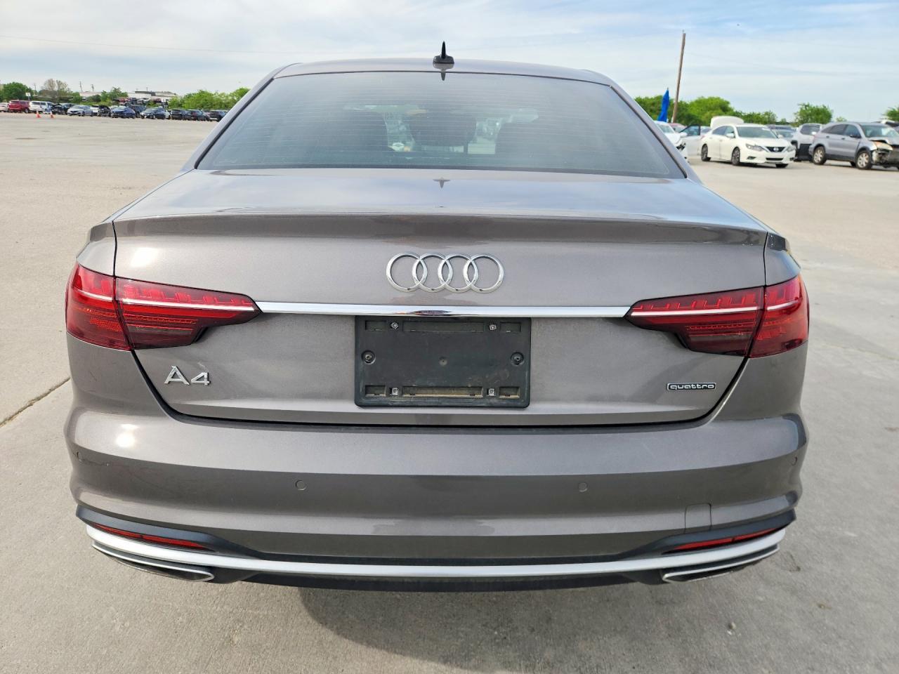 2022 Audi A4 Premium 40 - Image 6