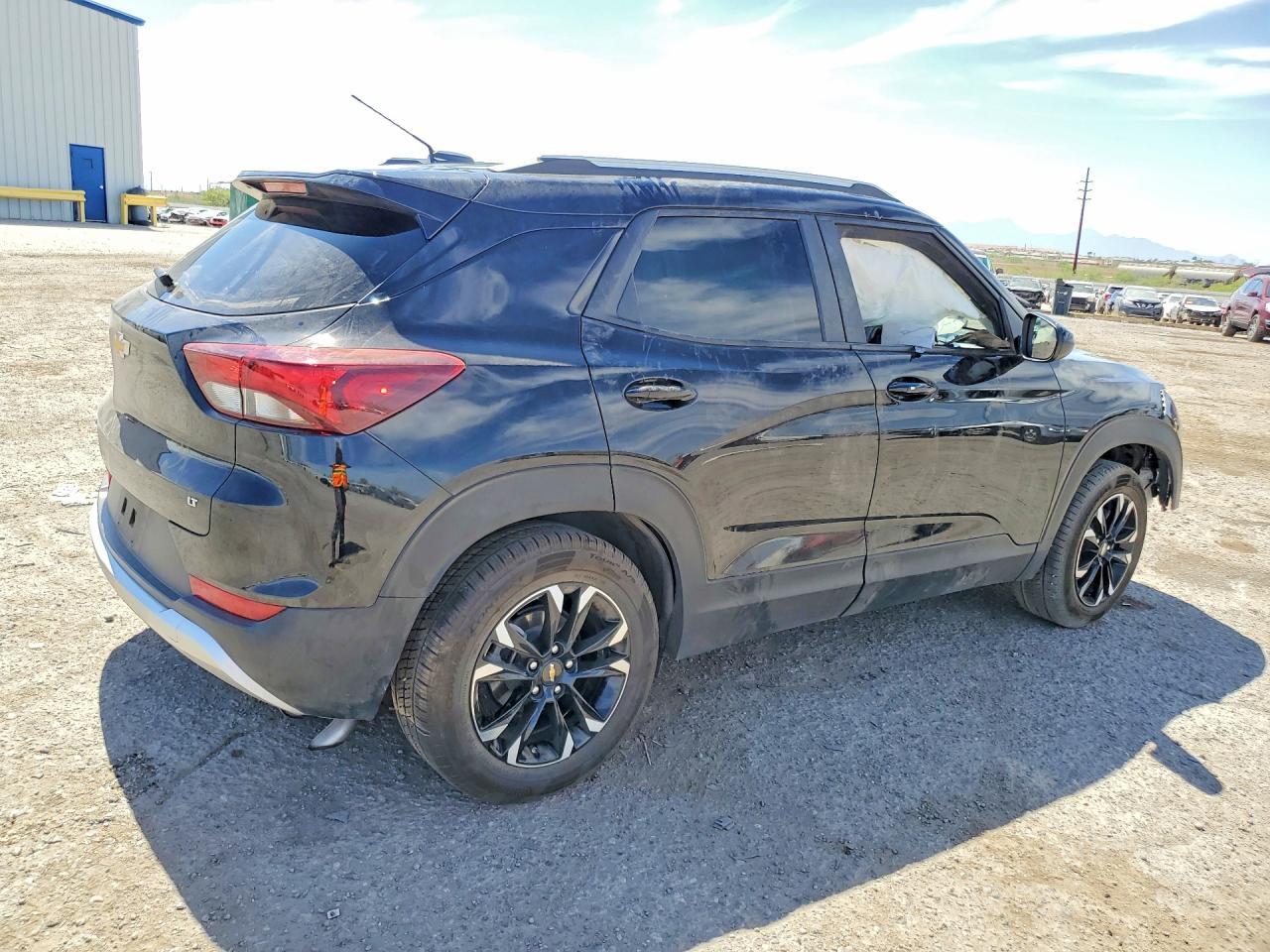 2023 Chevrolet Trailblazer Lt - Image 3
