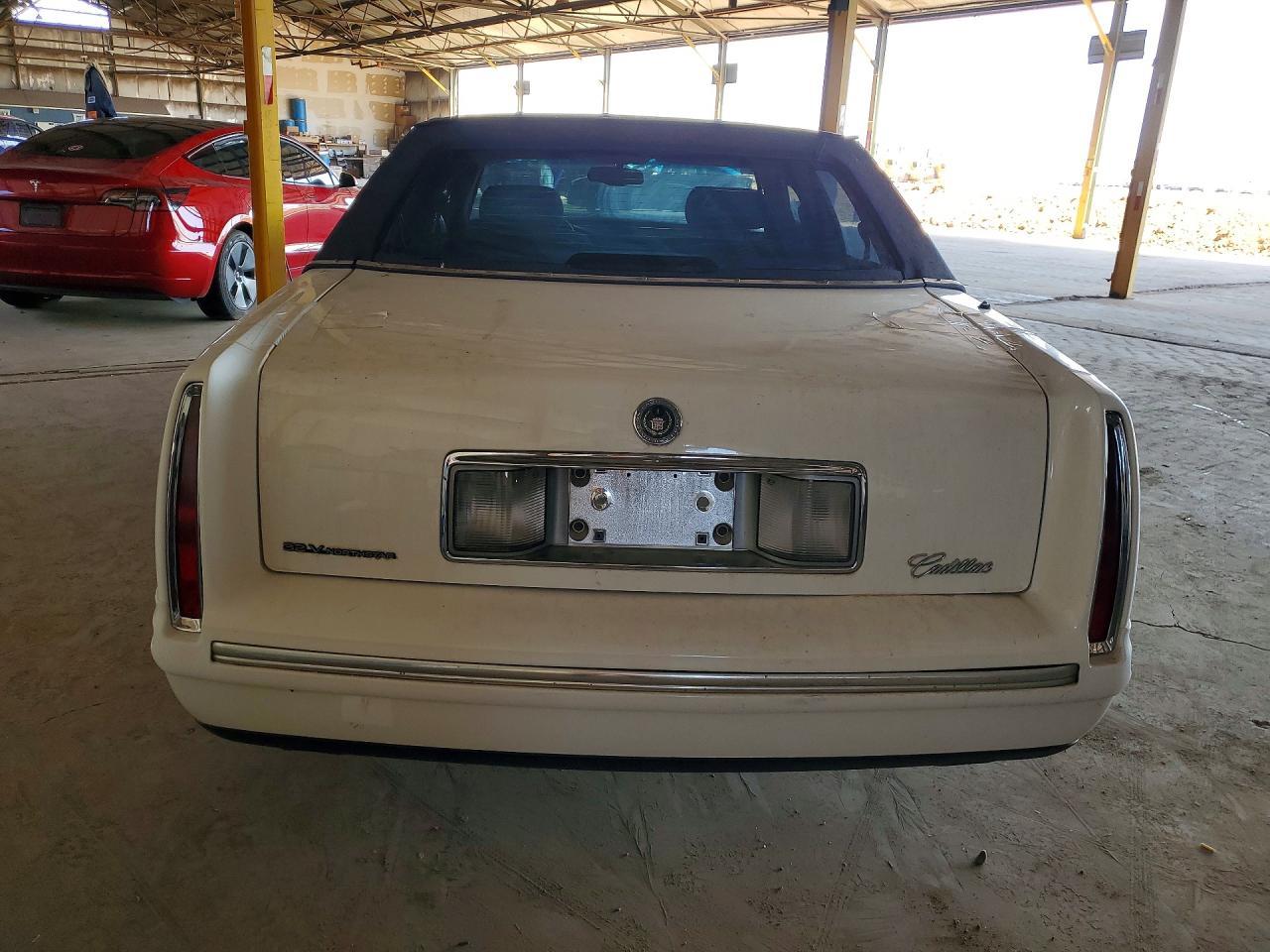1998 Cadillac Deville - Image 6