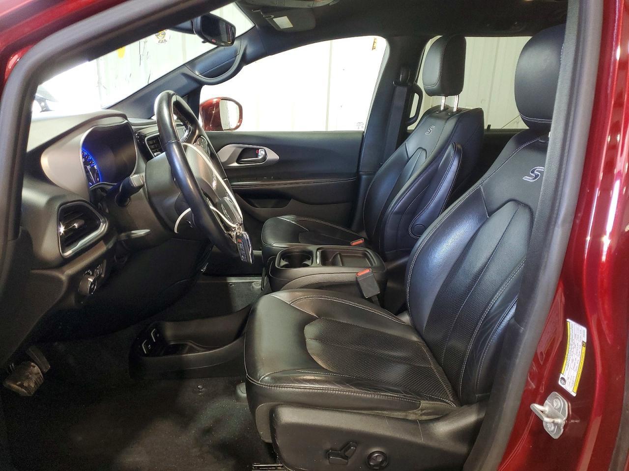 2018 Chrysler Pacifica Touring L - Фото 7