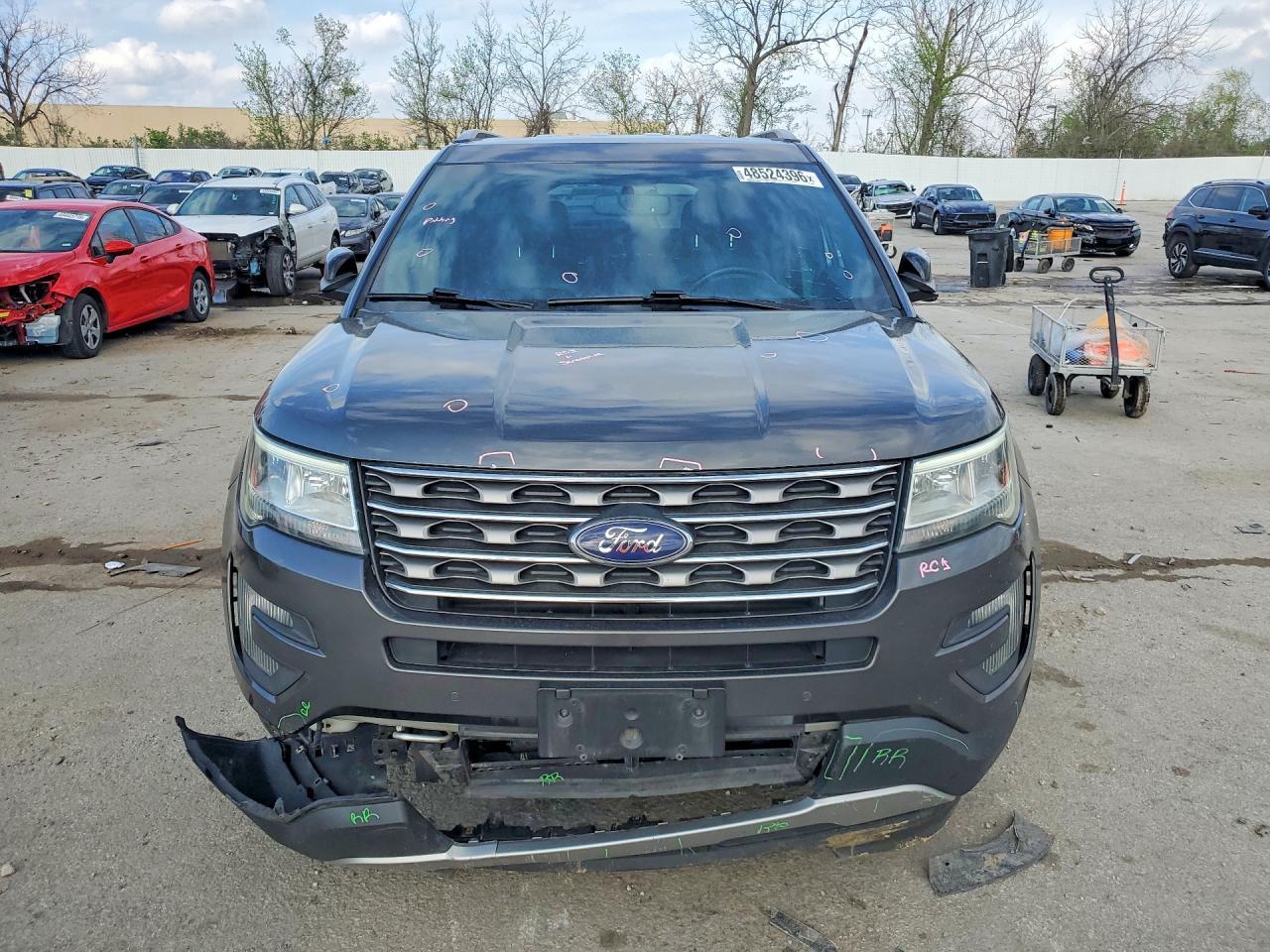 2016 Ford Explorer Xlt - Фото 5