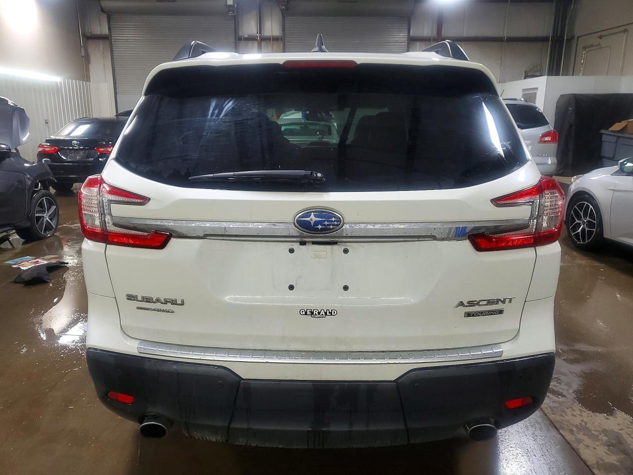 2023 Subaru Ascent Touring - Image 6