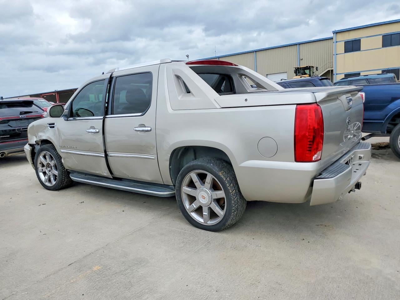2008 Cadillac Escalade Ext - Фото 2