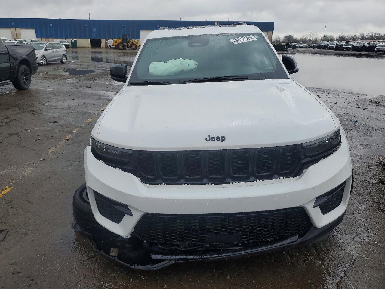 2025 Jeep Grand Cherokee Limited - Image 5