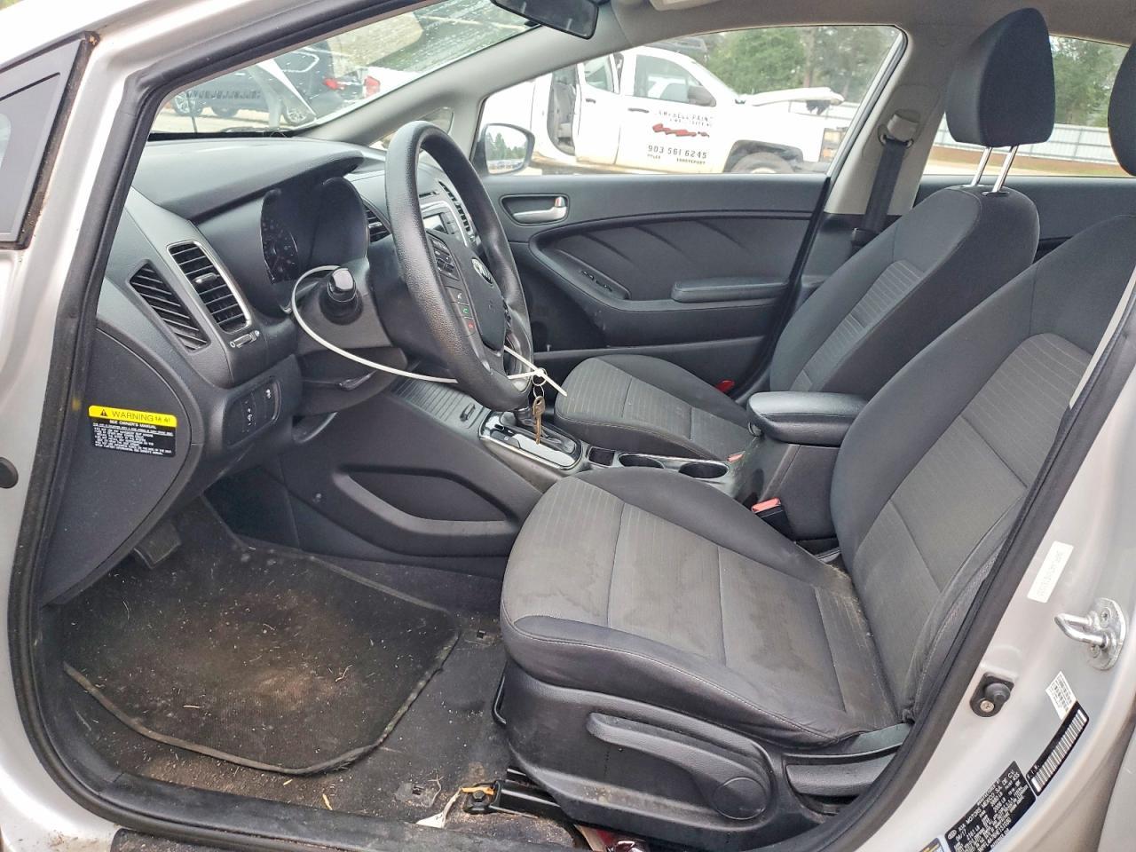 2017 Kia Forte Lx - Image 7