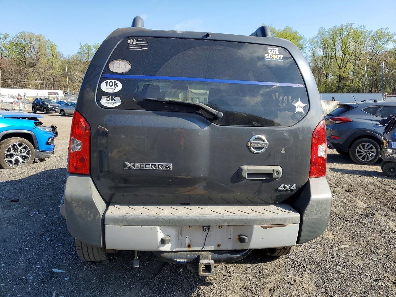 2010 Nissan Xterra X - Фото 6