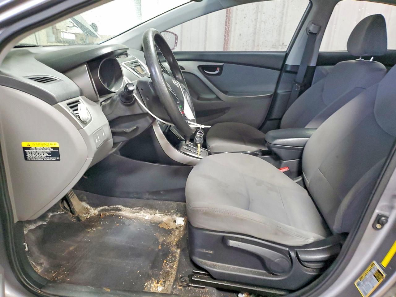 2012 Hyundai Elantra Gls - Фото 7