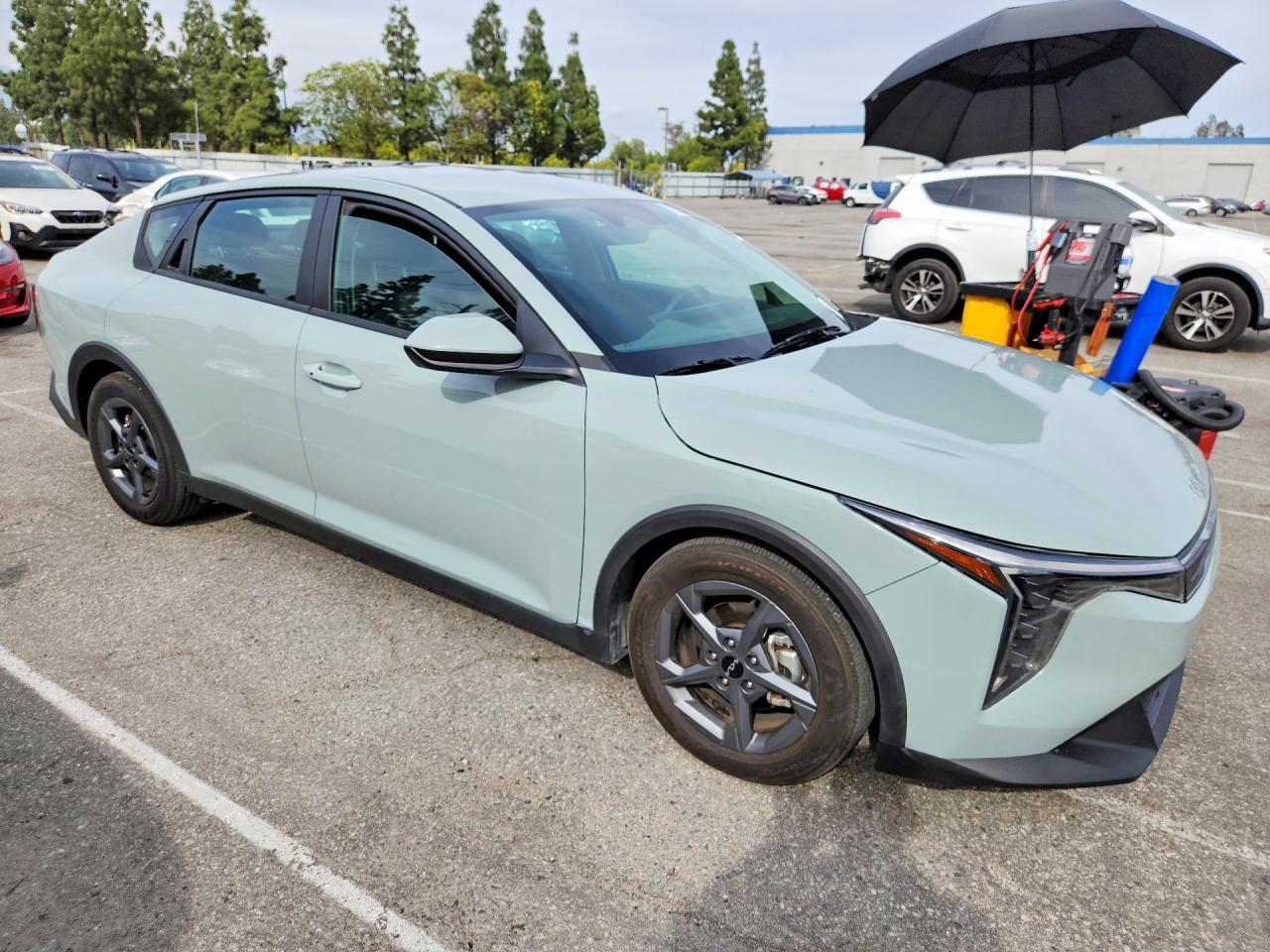 2025 Kia K4 Lxs - Фото 4