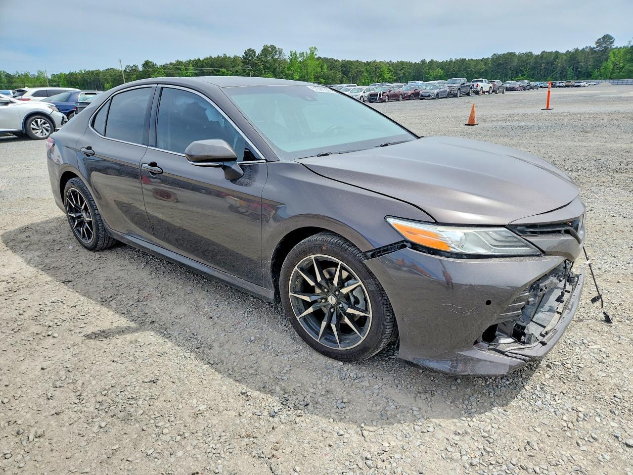 2018 Toyota Camry Xle - Image 4
