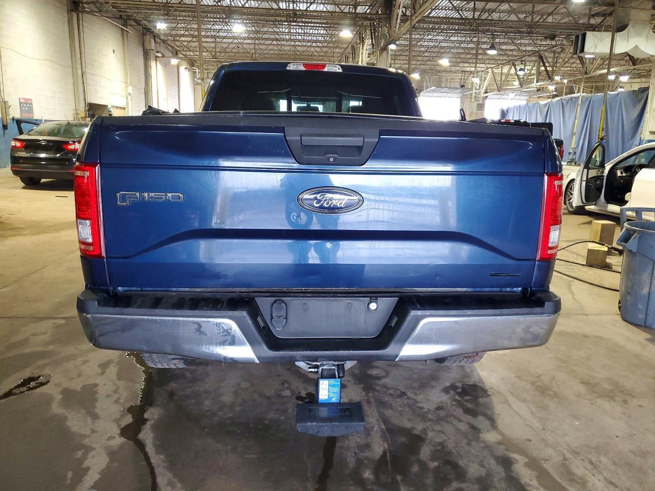 2015 Ford F150 Supercrew - Image 6