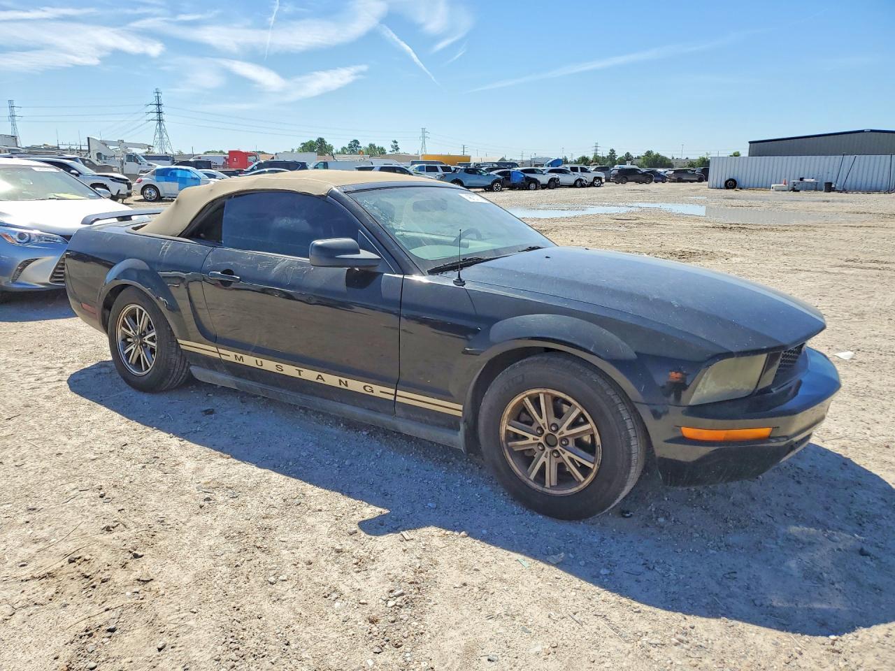 2005 Ford Mustang - Фото 4