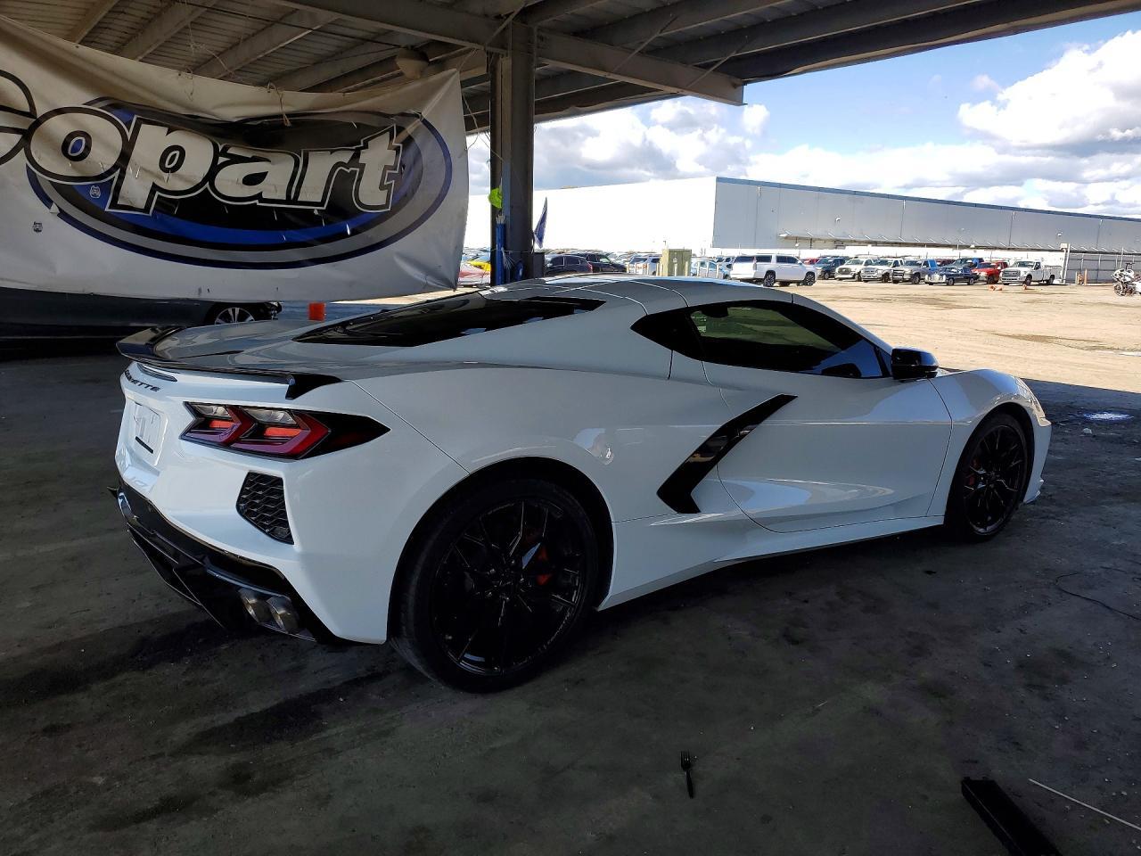 2023 Chevrolet Corvette Stingray 1Lt - Фото 3