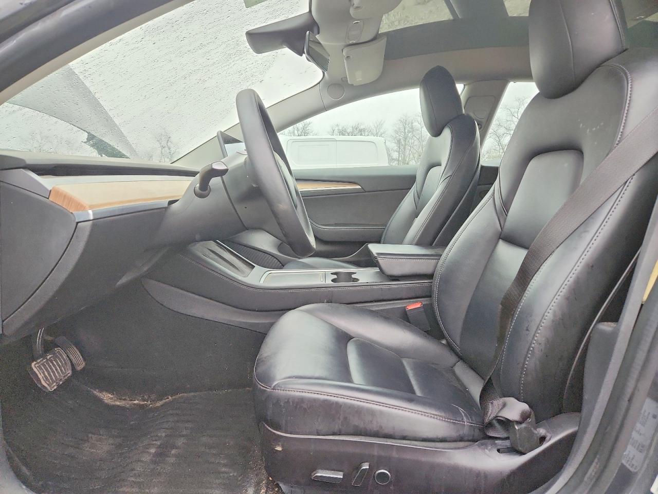 2021 Tesla Model 3 - Фото 7