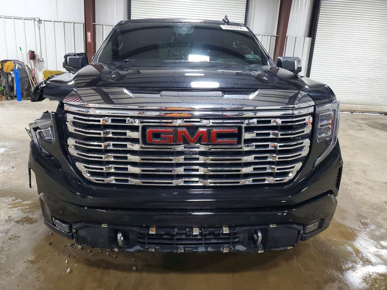 2023 GMC Sierra K1500 Denali - Image 5