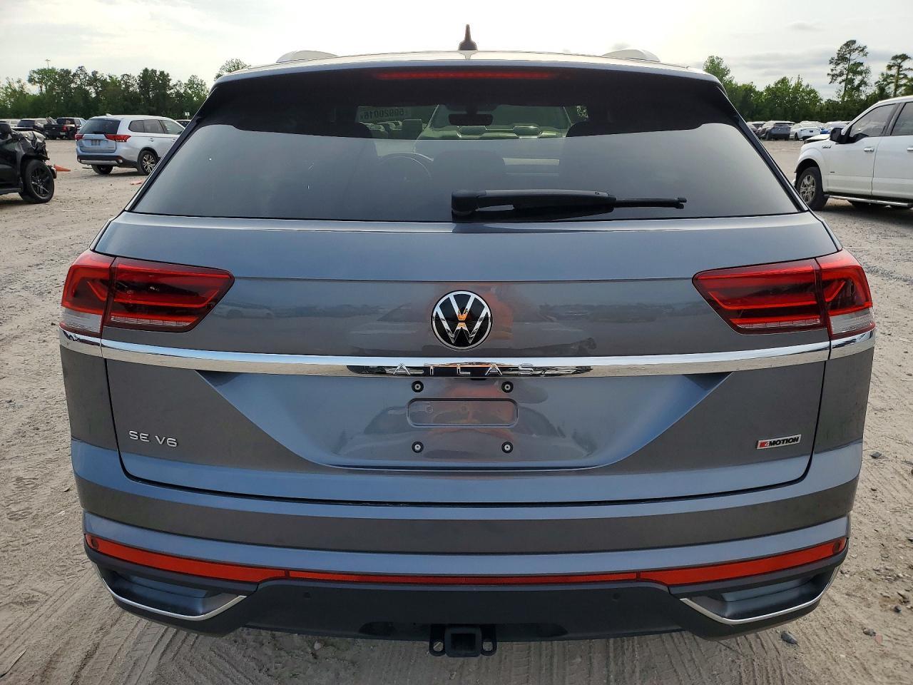 2022 Volkswagen Atlas Cross Sport Se - Image 6