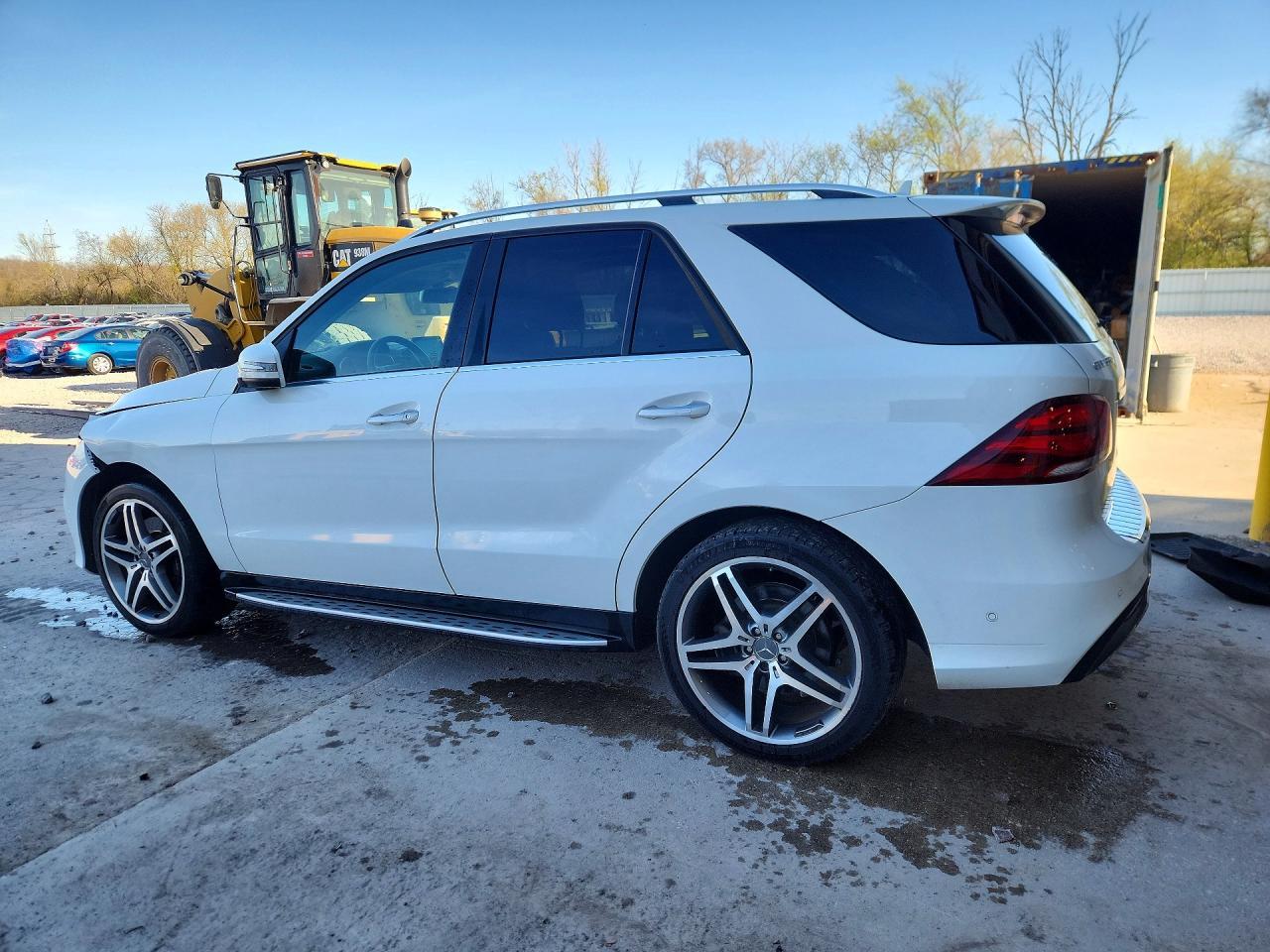 2017 Mercedes-Benz Gle 550 4Matic - Image 2