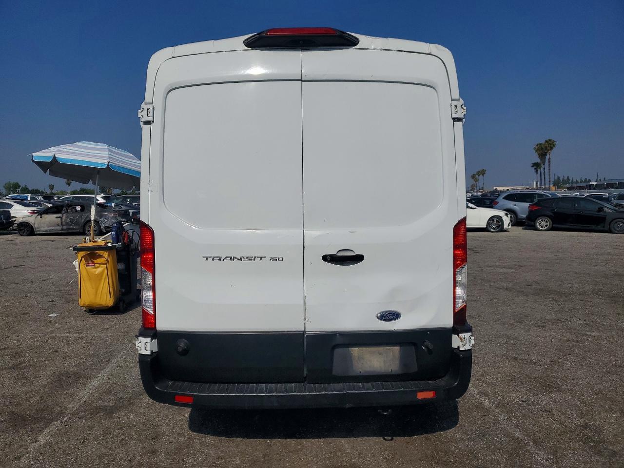 2019 Ford Transit 150 Delivery Van - Фото 6